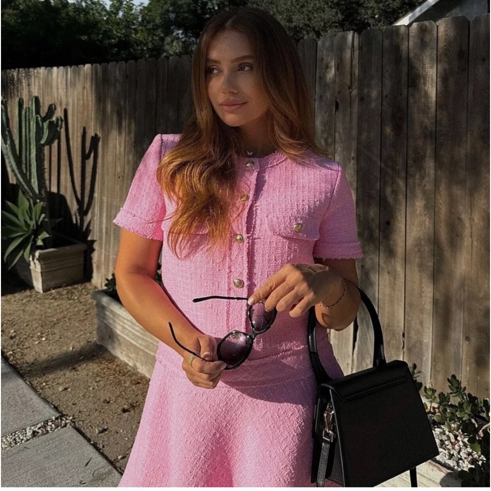 Zara SHORT STRUCTURED DRESS ZW COLLECTION ,pink , textured, - Picture 3 of 15